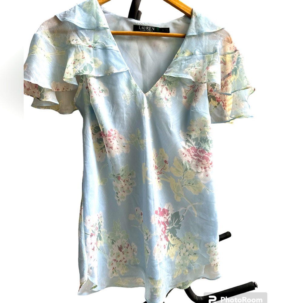 LAUREN by Ralph Lauren floral blouse in size S